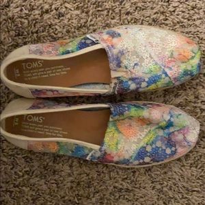 Rainbow Toms